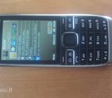 Nokia e52